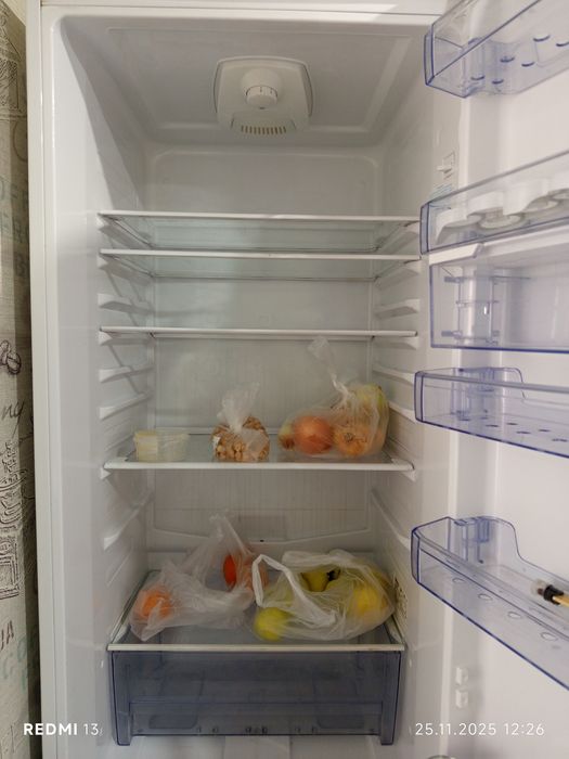 Холодильник beko