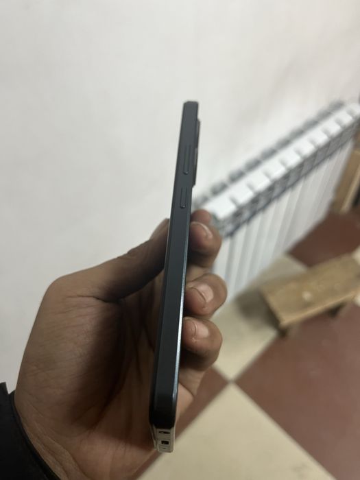 Срочно продам телефон