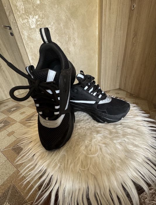 adidasi dior b22