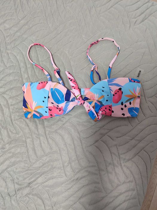 Дамски бански костюми