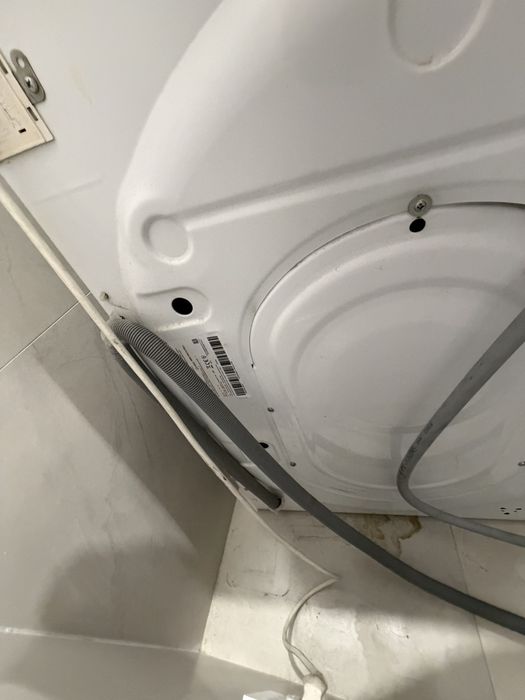 Продам стиральную машинку INDESIT