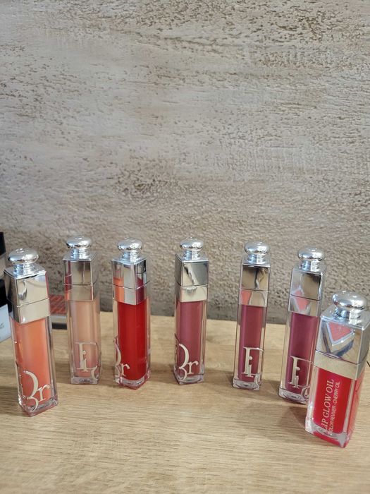 Нови оригинални гланцове Dior!