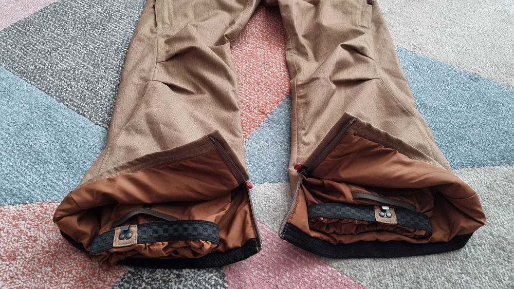 Дамско дки яке и долнище Vans