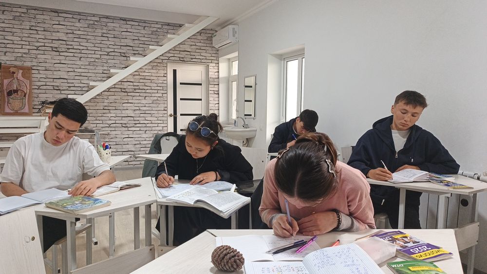 «    Опытный Репетитор по биологии. Подготовка в мед. вуз. Рус/узб»