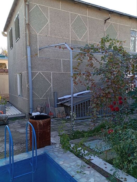 Продаётся Свой двухэтажный дом 12 соток .Ориентир Голден фиш .