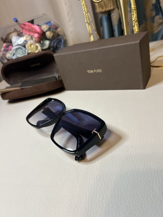 Tom Ford Yvonne ochelari de soare noi rame lentile