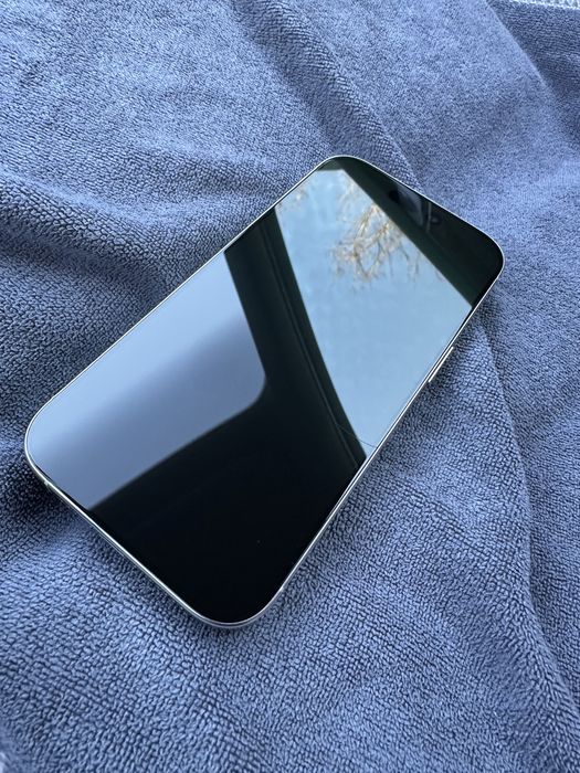 IPhone 16 Pro 128GB - 100% battery