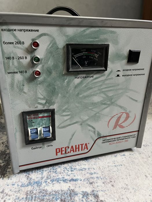 Продам стабилизатор Ресанта