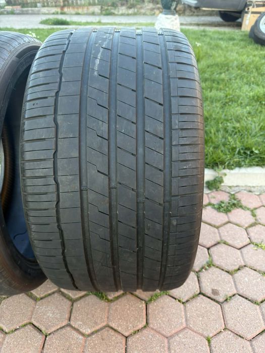 2бр Hankook 325/30/21 летни гуми