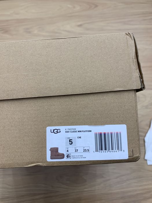 UGG Fete Classic Mini Platform 37