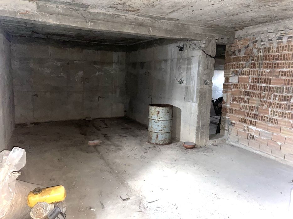 Продава се Четиристаен апартамент в с. Кисийците, Област Габрово - 200 кв.м за 310 €/кв.м - Снимка #14