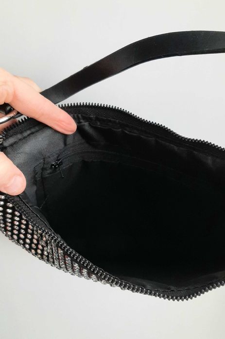 Клатч - сумочка для необходимых мелочей