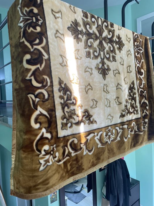 Patura suprapusa mare