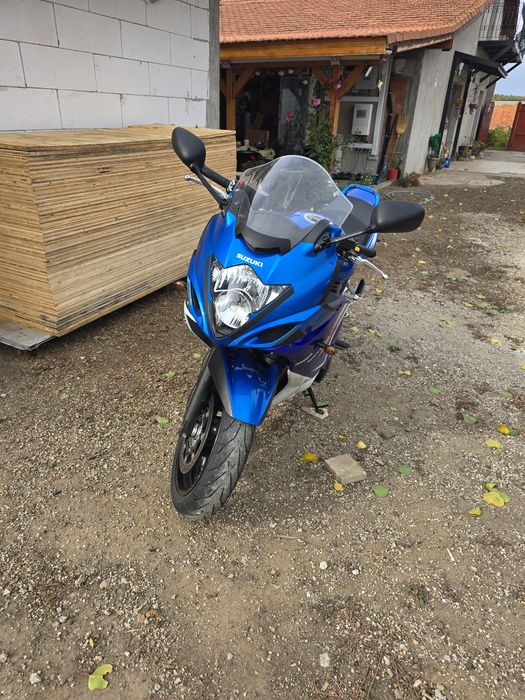 Vând suzuki GSX650F