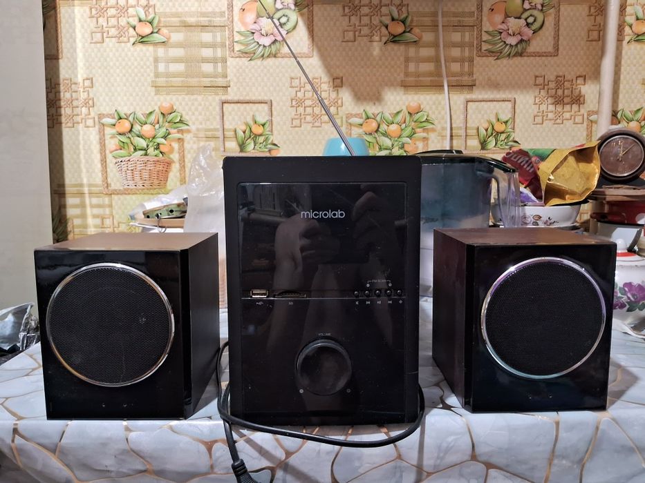 Сабвуфер Microlab M-700U