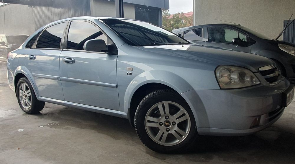 Chevrolet Lasseti 2012