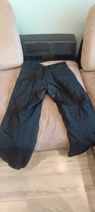 Продавам мото екипировка