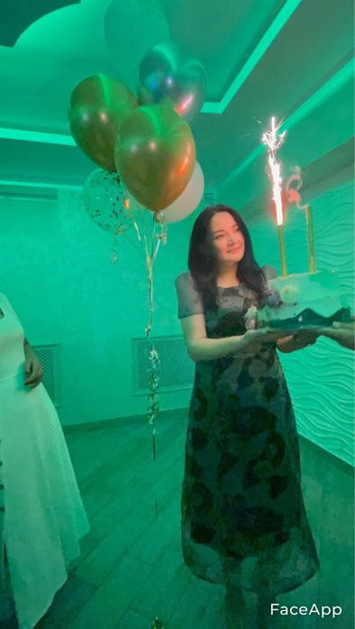 Продам платья за 6000тг