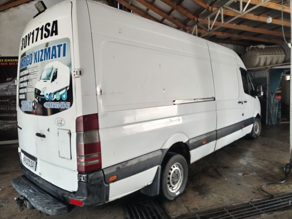 Мерседес Спринтер 2011