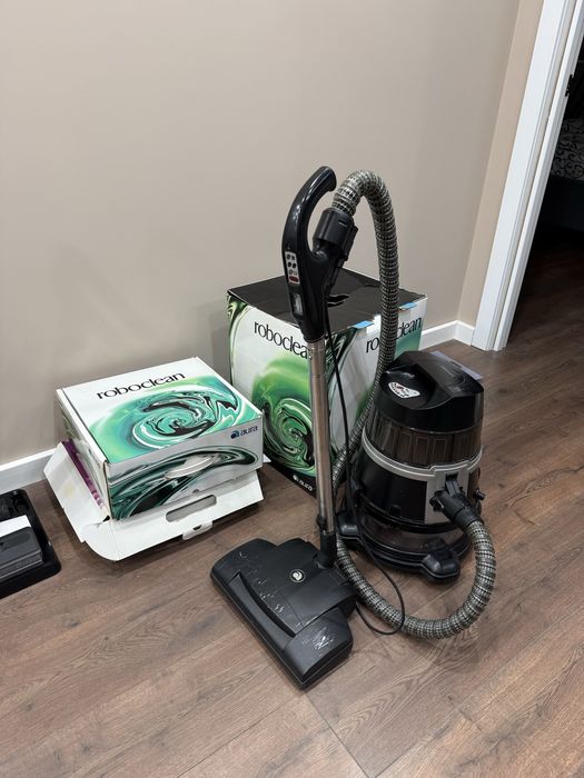 Продам пылесос roboclean