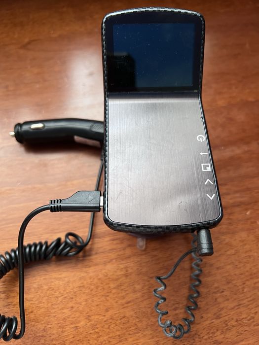 Продам автомобильный регистратор в рабочем состоянии