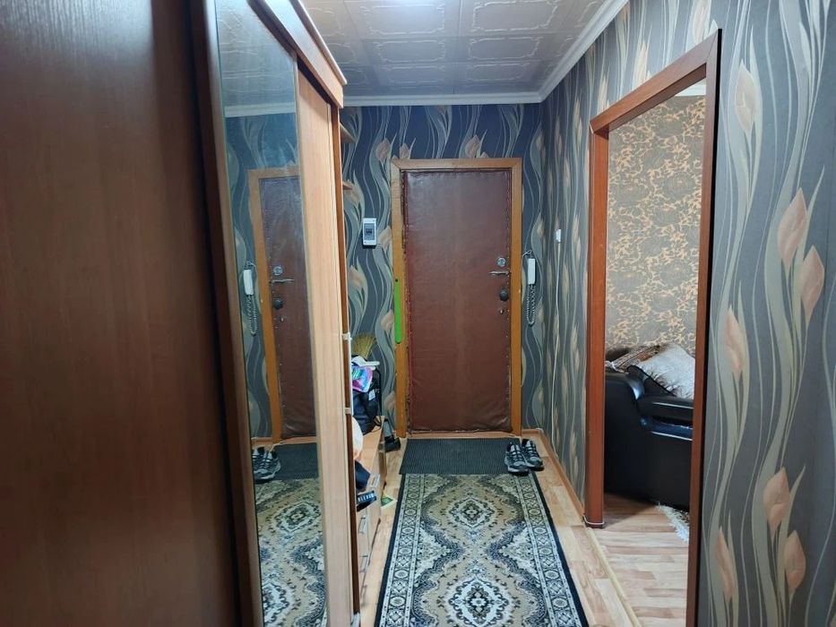 Продам квартиру жамакаева 153