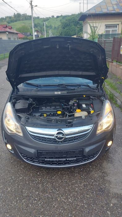 Opel corsa 2012,1.4benzină, euro5