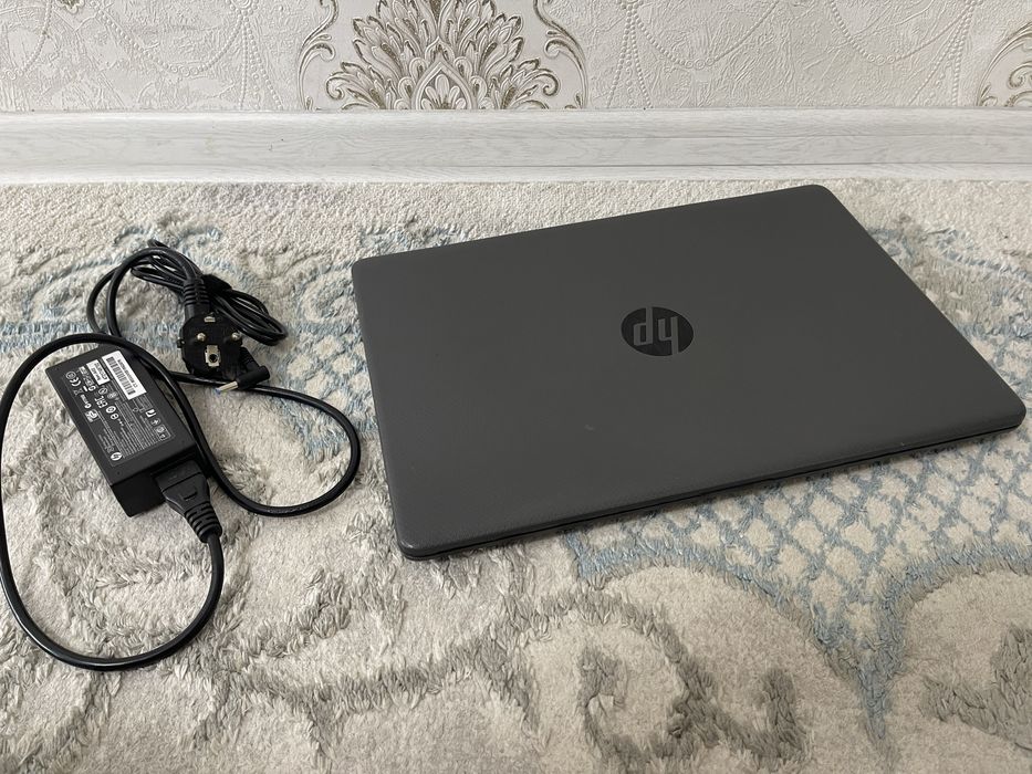 Продам ноутбук Hp 250 G8 Core i3 11 Gen