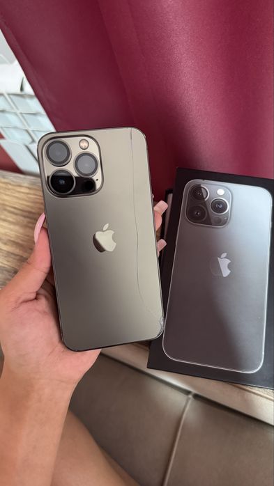 Продам iPhone 13 pro