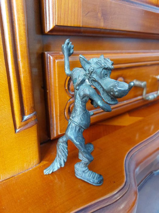 Satatueta din bronz suport bijuteri! Well, Just You Wait The Wolf