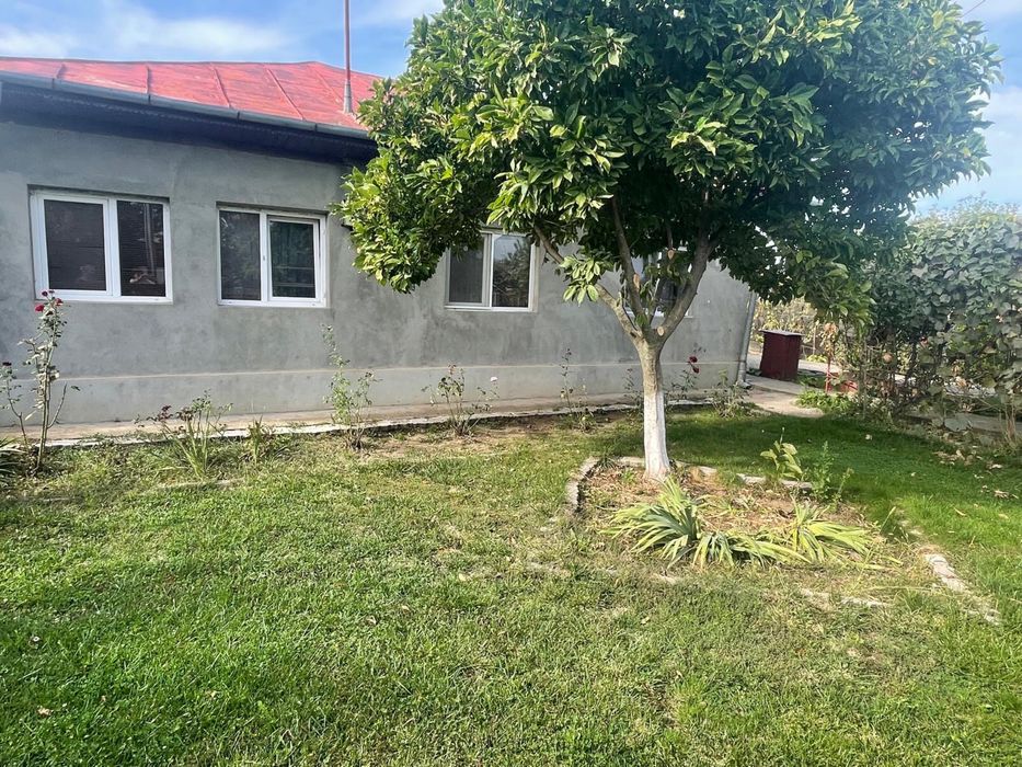 Casa de vanzare