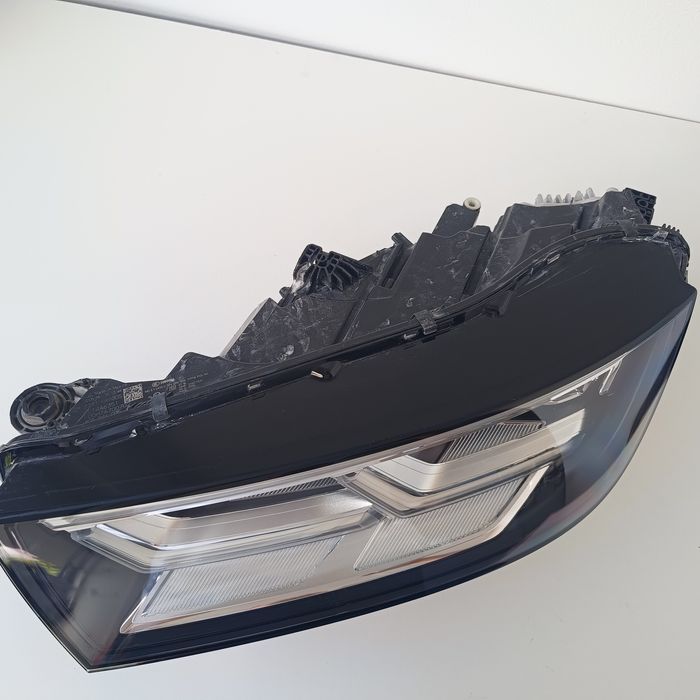Ляв фар AUDI Q5 80A FULL LED MATRIX , Ляв фар Q5 MATRIX  80A.941.035, 80A941035