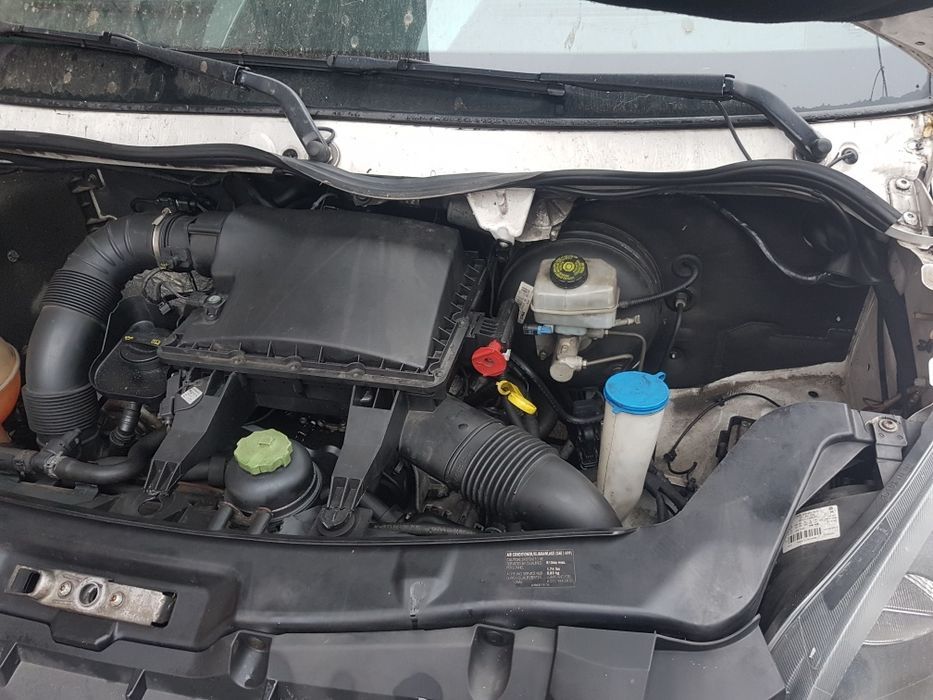 Motor volkswagen vw crafter 2.0 2000 cc euro 5 an 2014 fata completă