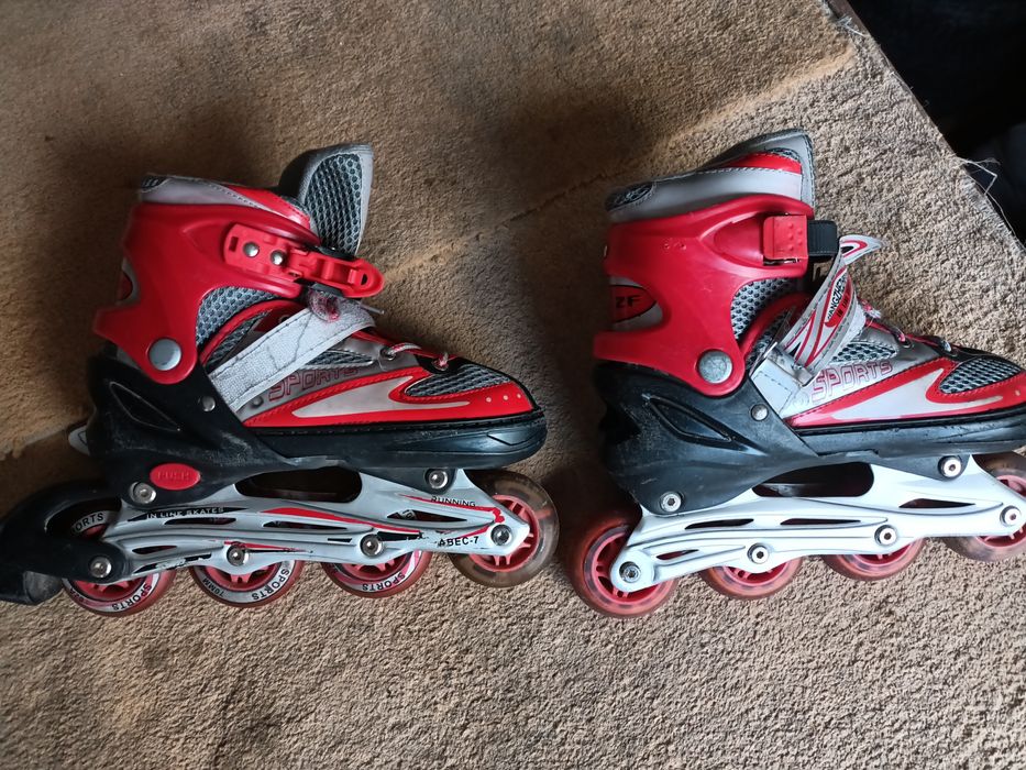 Продам роликовые коньки