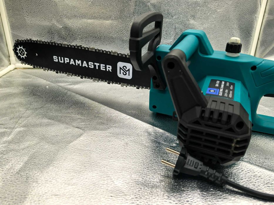 Drujba electrica Supamaster 3900 W pentru taiere lemn 279 lei