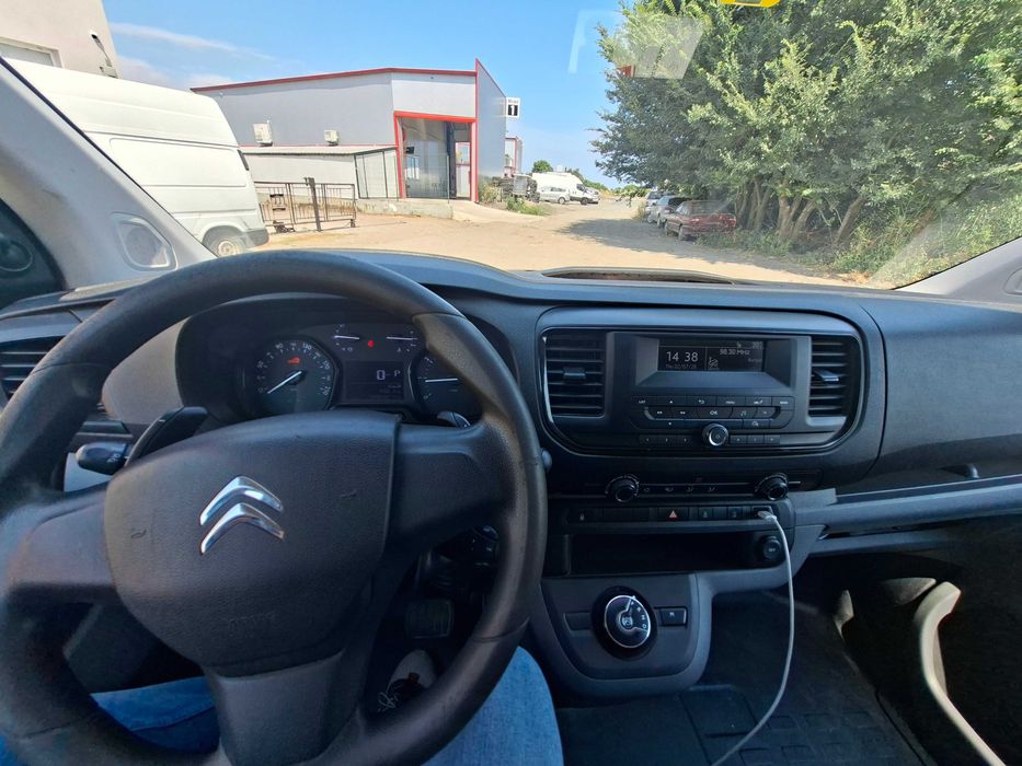 Продавам Citroen Jumpy 2.0 BlueHDi 122к.с. 2017г.