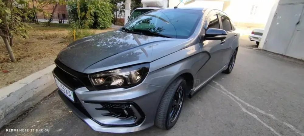 Лада Веста 2016 г.в. Фулл Робот Тюнинг Музыка Аквапринт Тонировка есть