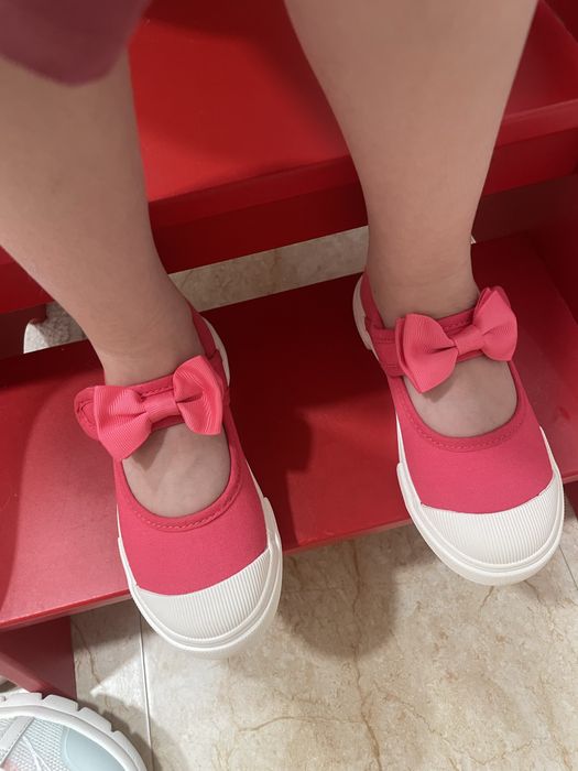 НОВЫЕ Туфельки для девочки на 28 р