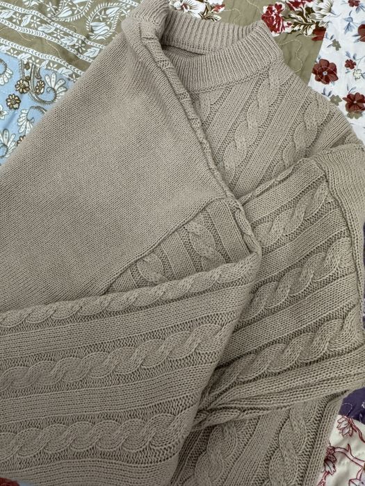 Женский свитер стандарт