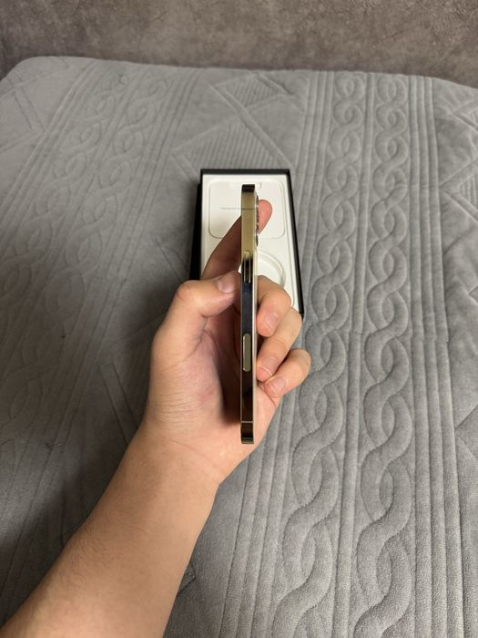 iPhone 12 Pro 128гб в идеальном состоянии