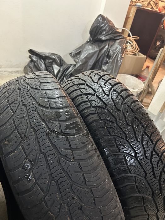 vand cauciucuri UNIROYAL 195/65 R15 pret in RON