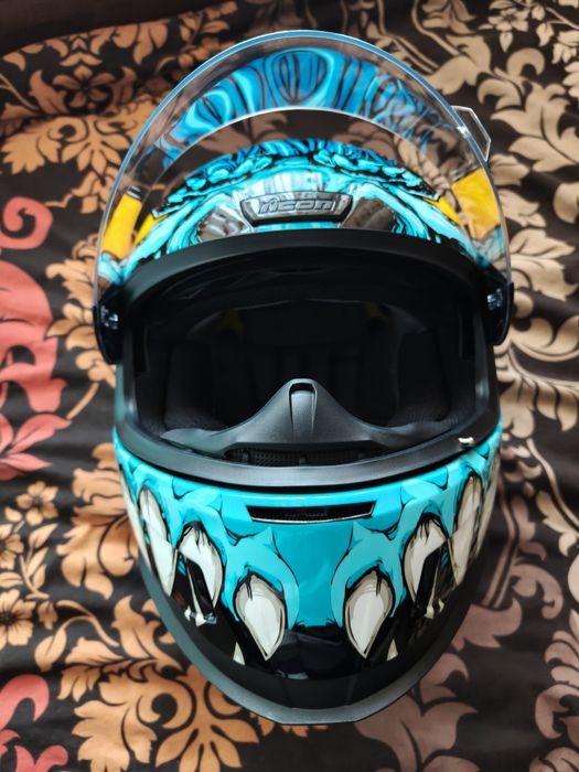 Каска за мотор Icon Airform Manik'rr