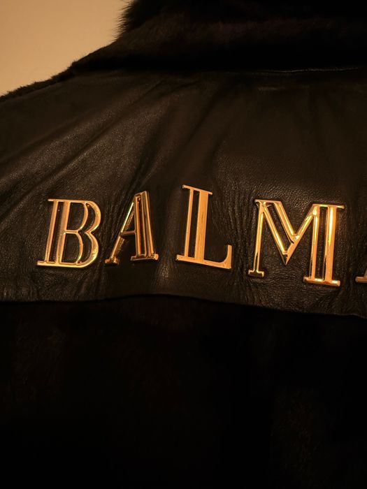 Кожено Яке/ естествен косъм Balmain