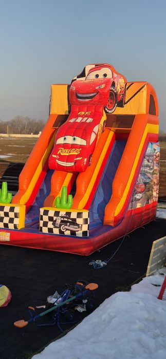 Topogan gonfabil pentru divertisment