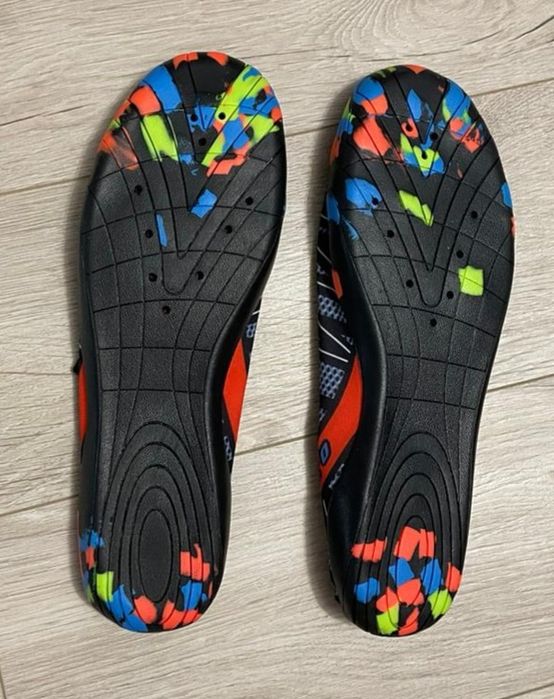 Акватопы. Обувь для купания.