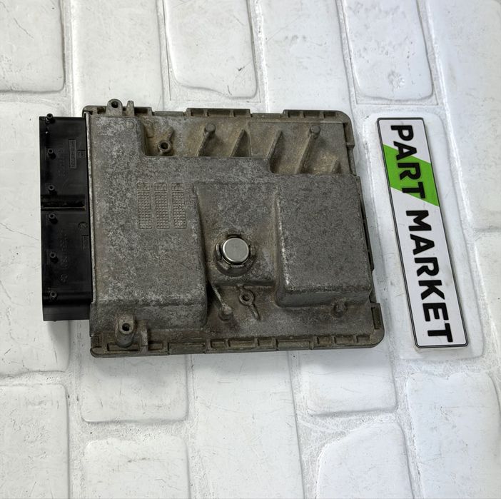 Компютър двигател AUDI Q7 4M 3.0TFSI 333HP 06E907425 4M0907551A