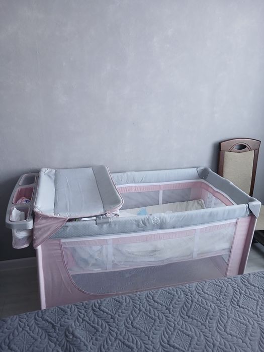 Продам кровать детскую