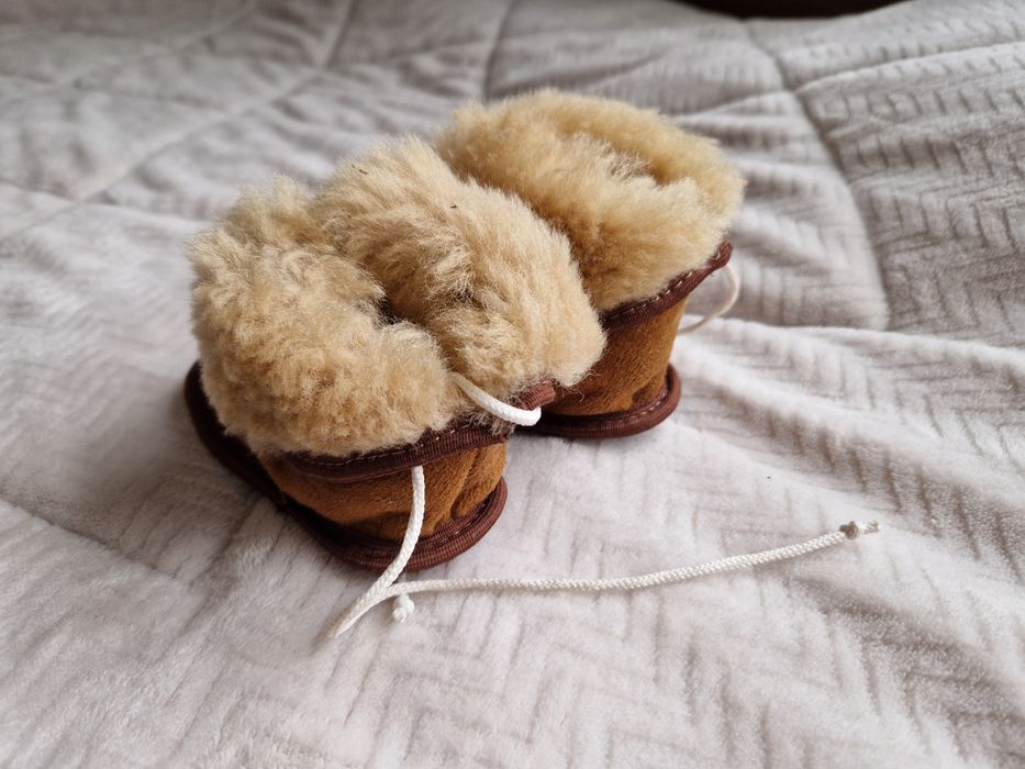 Бебешки пантофки