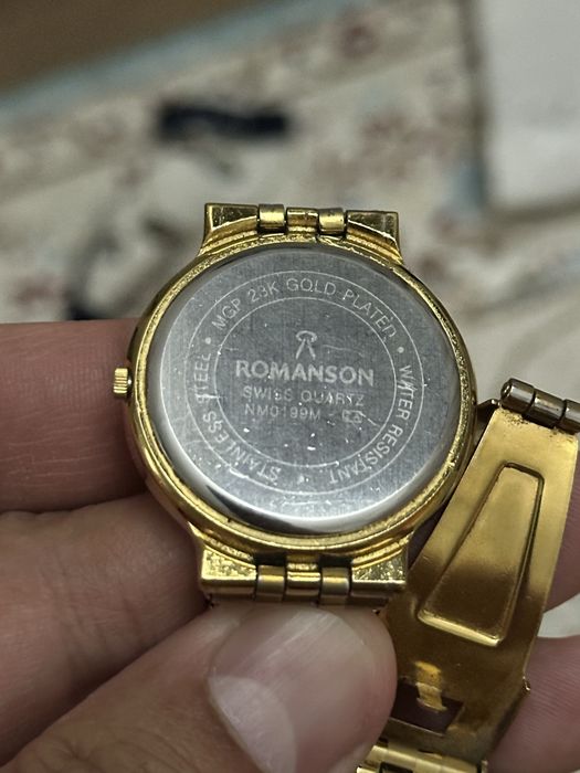 Продам часы Romanson