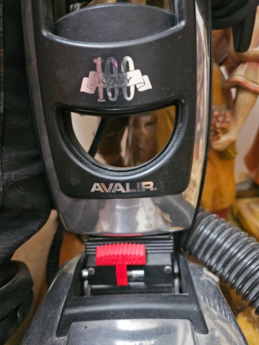 Aspirator Kirby Avalir. Editie aniversara 100 ani.